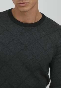 Blend BHNISON - Collegepaita -VaateMesta kauppa 5475c9b4c77446bfb1febdec0ef0a409