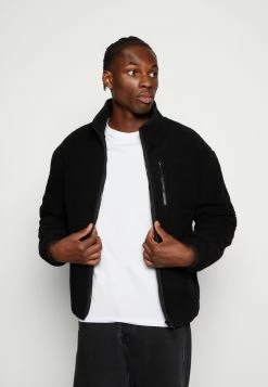 Blend Välikausitakki -VaateMesta kauppa e88d90510a5b4aadb6b291b66fbc77b1