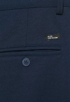 Blend BHSHORTS - Shortsit -VaateMesta kauppa f396e74d09754453baff28b6e4949915